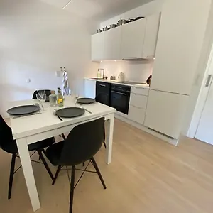 With Balcony, Free Parking & Elevator Appartement Kopenhagen